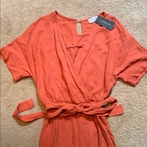 Rust jumpsuit - Picture 2 of 3